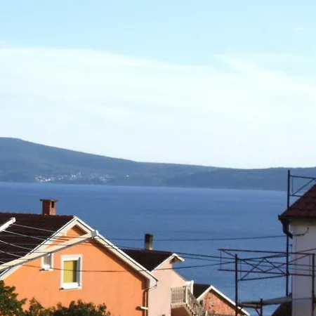 Horvat Apartment